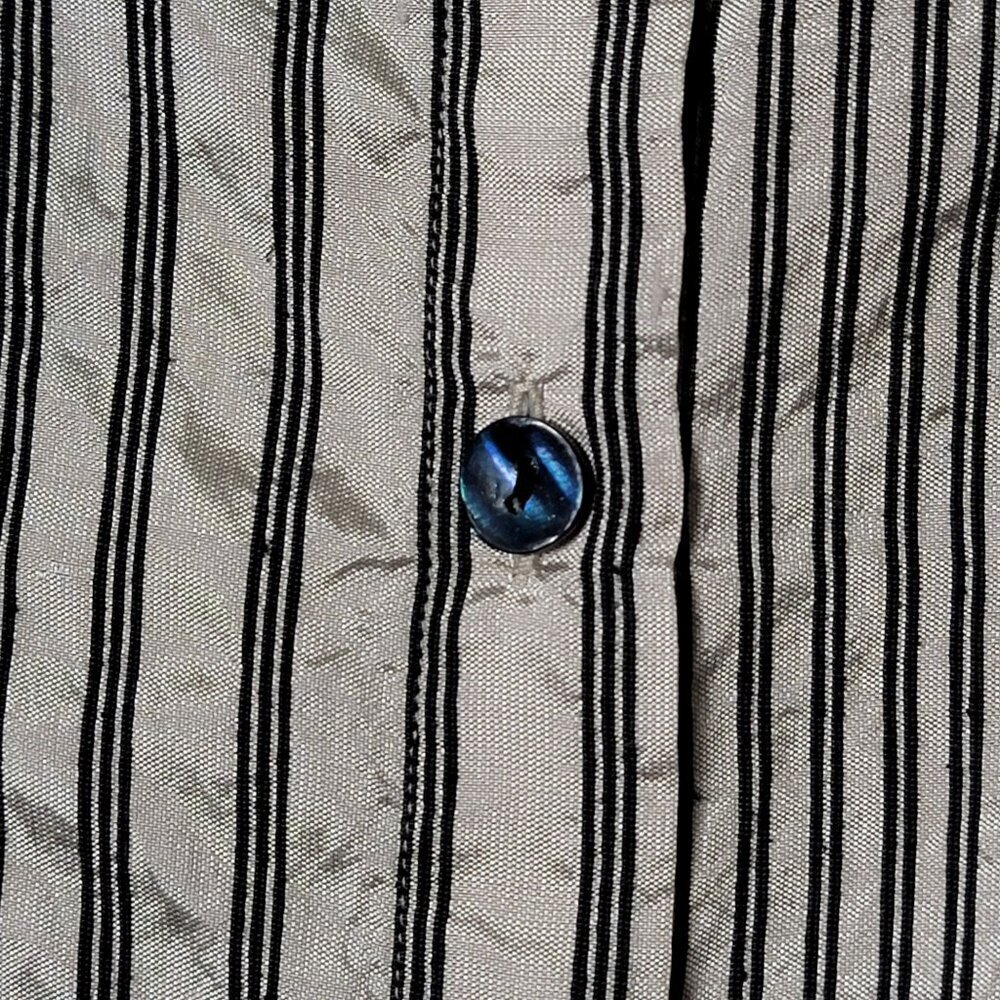 Chico's Metallic Silk Blend Striped Long Sleeve Button Up Work Shirt Size 1 M - Picture 7 of 10
